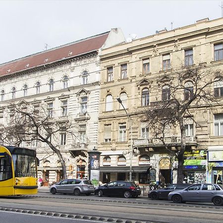 Authentic Grand Boulevard Budapest Exterior foto